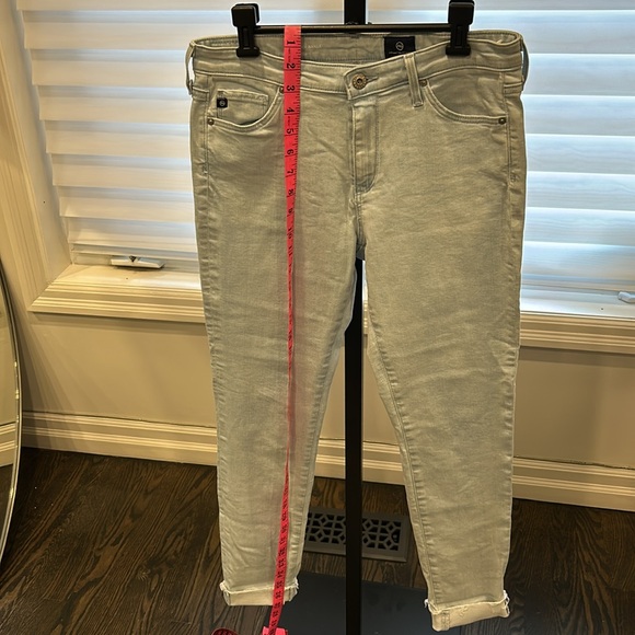 AG Light Wash ‘The Middi Ankle’ Women's Jeans - Picture 2 of 8